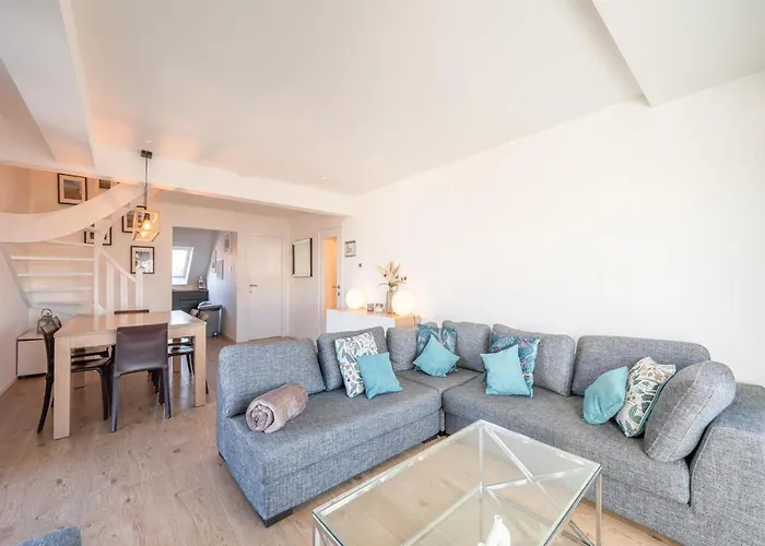 3-bedroom Sunny In Knokke-Heist